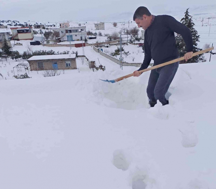 Kar Araban’da Hayatı Olumsuz Etkiliyor