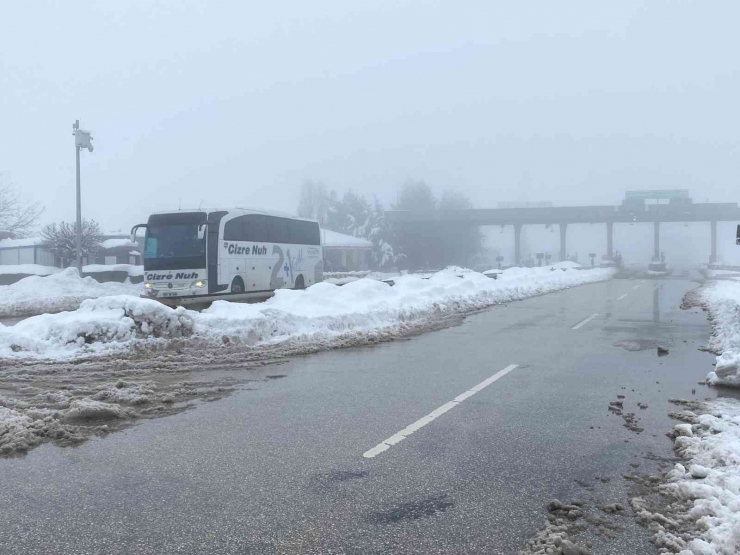 Tag Otoyolu Çift Yönlü Trafiğe Açıldı