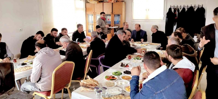 Belediye Başkanı Doğru’dan İş Makinesi Desteğine Teşekkür