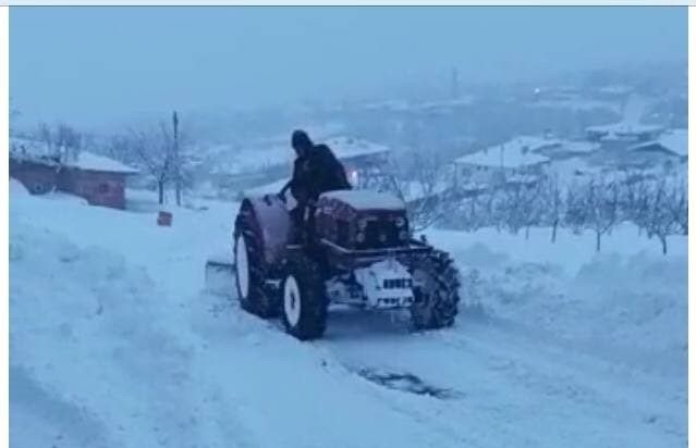 Kardan Kapanan Yollar İçin Kolları Sıvadılar