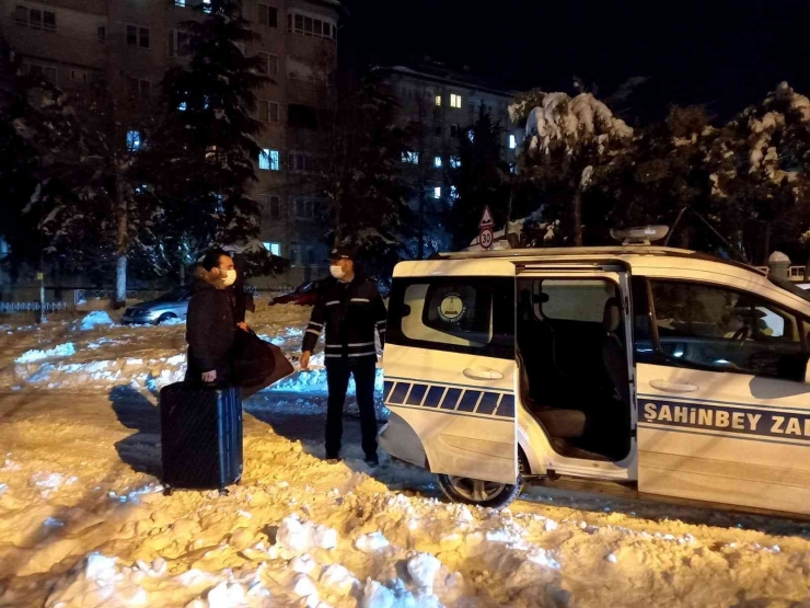 Şahinbey Belediyesi Vatandaşların Yardımına Koştu