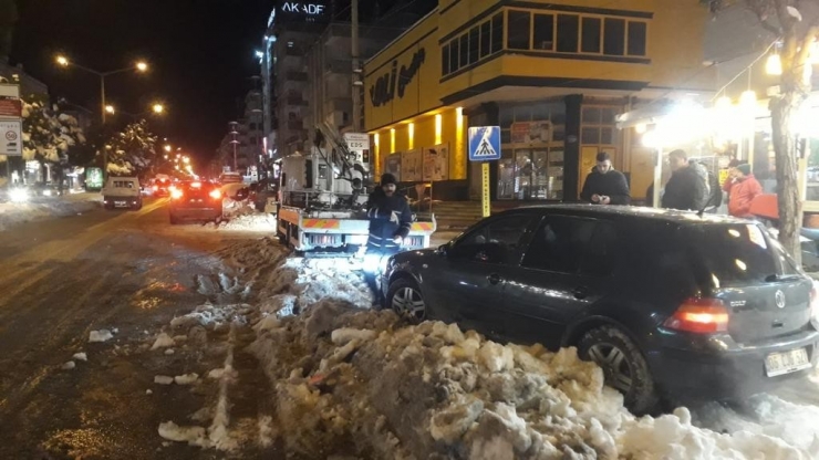 Şahinbey Belediyesi Vatandaşların Yardımına Koştu