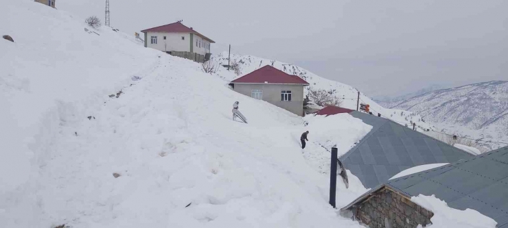 Altı Köyün Yolları 12 Gündür Kapalı