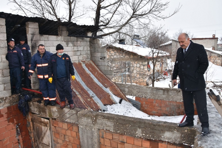 Çatı Yangını Korkuttu