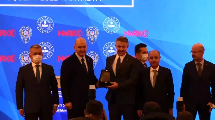 Diyarbakır Emniyeti ‘narko-alan 2.0’ Birincilik Ödülünü Bakan Soylu’nun Elinden Aldı