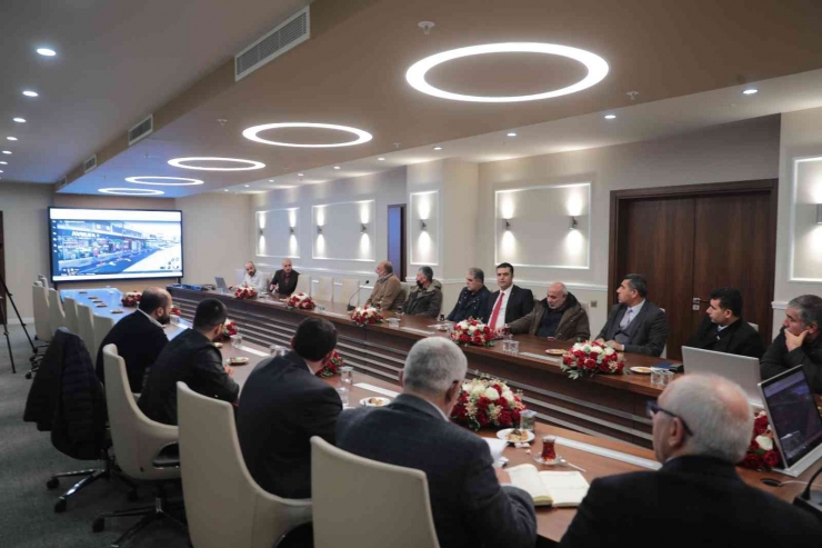 Beyazgül, Kuyumcular Çarşısı Esnafıyla Bir Araya Geldi