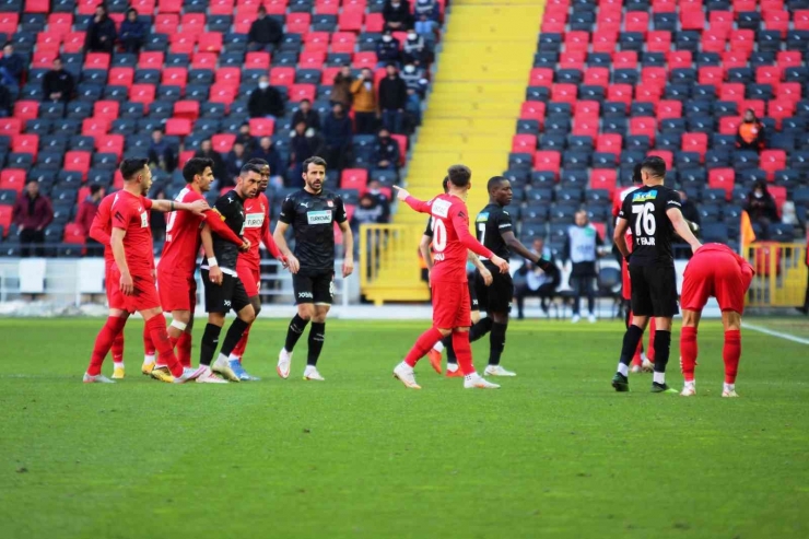 Spor Toto Süper Lig: Gaziantep Fk: 5 - Dg Sivasspor: 1 (maç Sonucu)