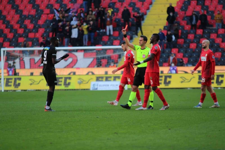 Spor Toto Süper Lig: Gaziantep Fk: 5 - Dg Sivasspor: 1 (maç Sonucu)