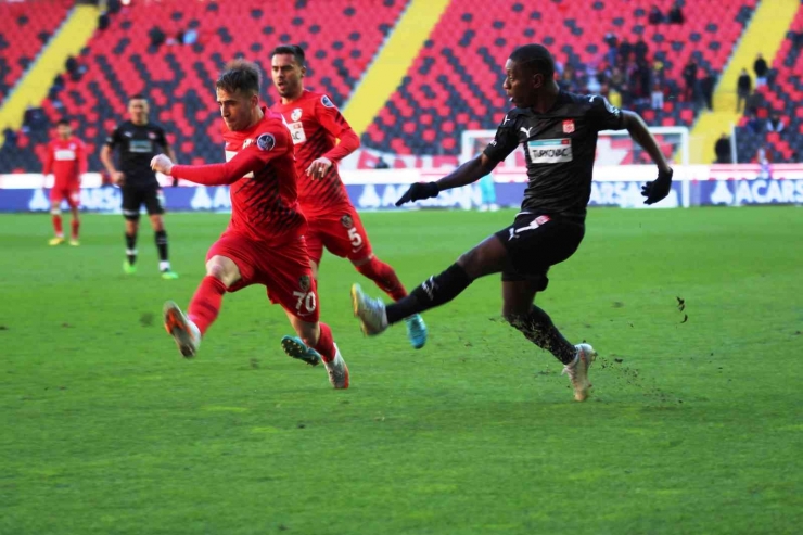 Spor Toto Süper Lig: Gaziantep Fk: 5 - Dg Sivasspor: 1 (maç Sonucu)