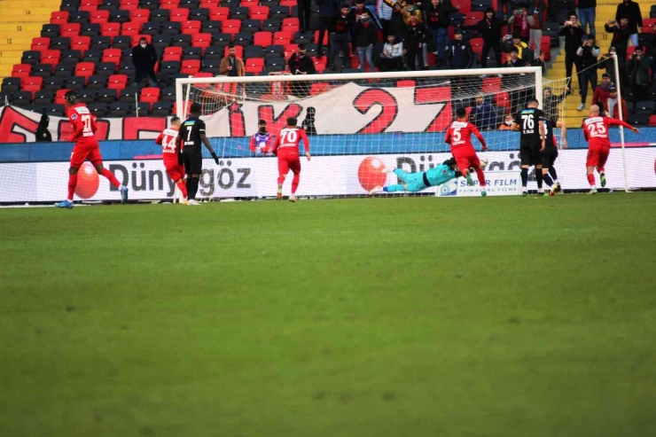 Spor Toto Süper Lig: Gaziantep Fk: 5 - Dg Sivasspor: 1 (maç Sonucu)