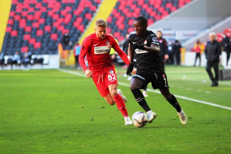 Spor Toto Süper Lig: Gaziantep Fk: 5 - Dg Sivasspor: 1 (maç Sonucu)