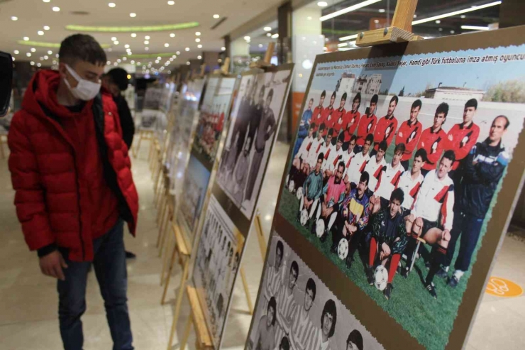 Gaziantep’in Futbol Tarihini Anlatan Sergi Açıldı