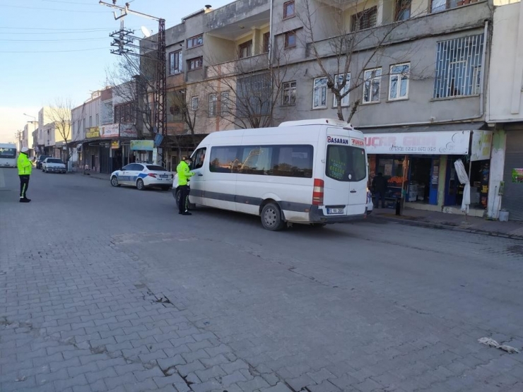 Kahta Polisi, Okulun İlk Gününde Denetim Gerçekleştirdi