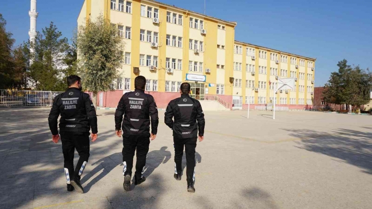 Şanlıurfa’da Eğitimin İlk Günü Kantinler Denetlendi