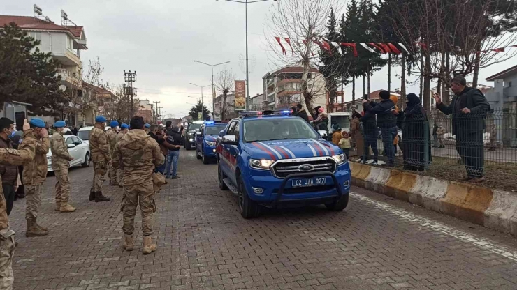 Komandolar Dualarla Suriye’ye Uğurlandı