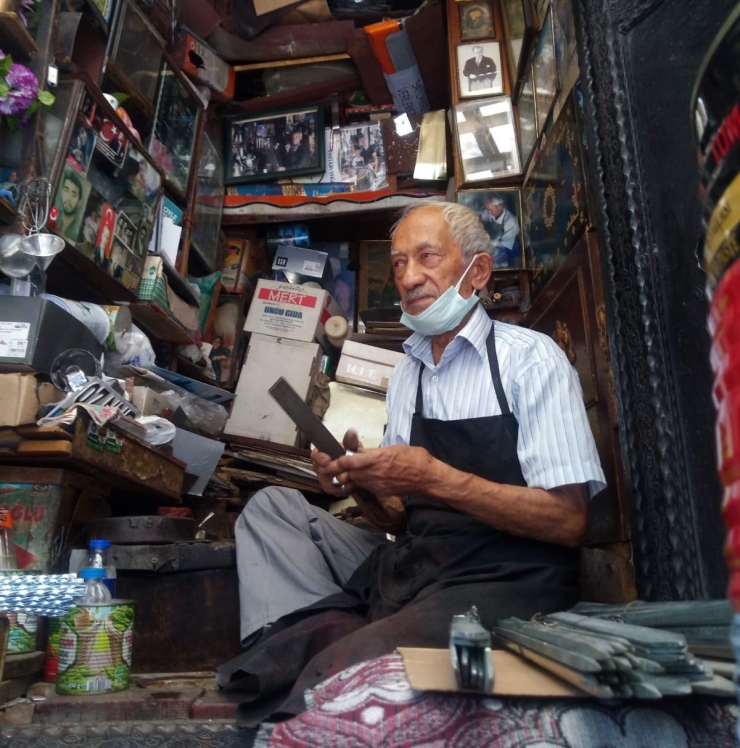 Gaziantepli 65 Yıllık Teneke Ustasının Hayatı Belgesel Oluyor