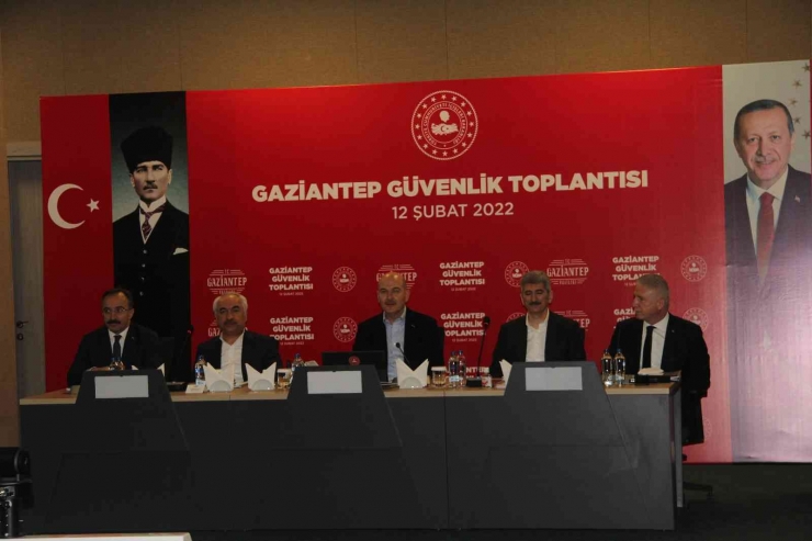 Bakan Soylu Gaziantep’te Güvenlik Toplantısına Katıldı