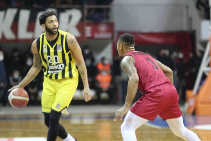 Ing Basketbol Süper Ligi: Gaziantep Basketbol: 70 - Fenerbahçe Beko: 86