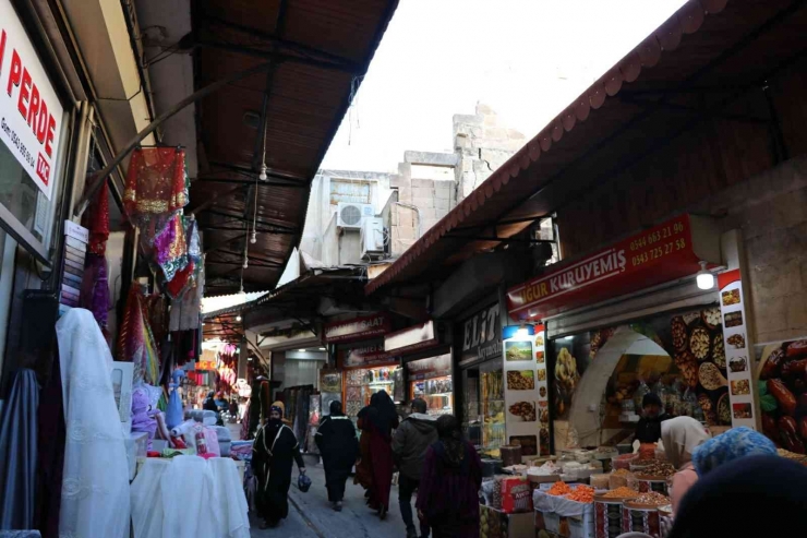 Şanlıurfa’da Tarihi Hanlar Bölgesinde Cephe Yenileme Çalışması