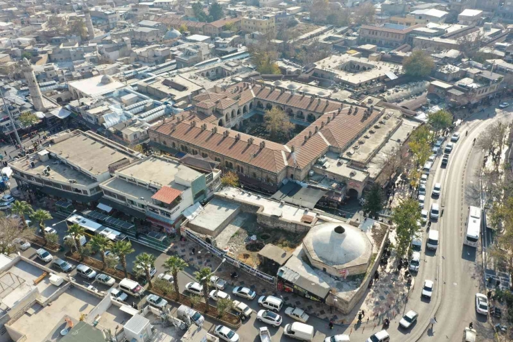 Şanlıurfa’da Tarihi Hanlar Bölgesinde Cephe Yenileme Çalışması