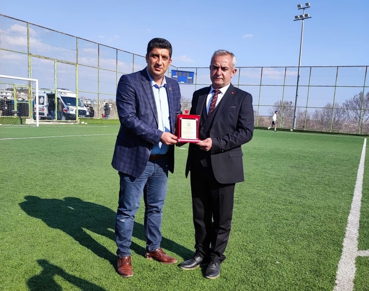 Şambayat Spor, Sahadan Galibiyetle Ayrıldı