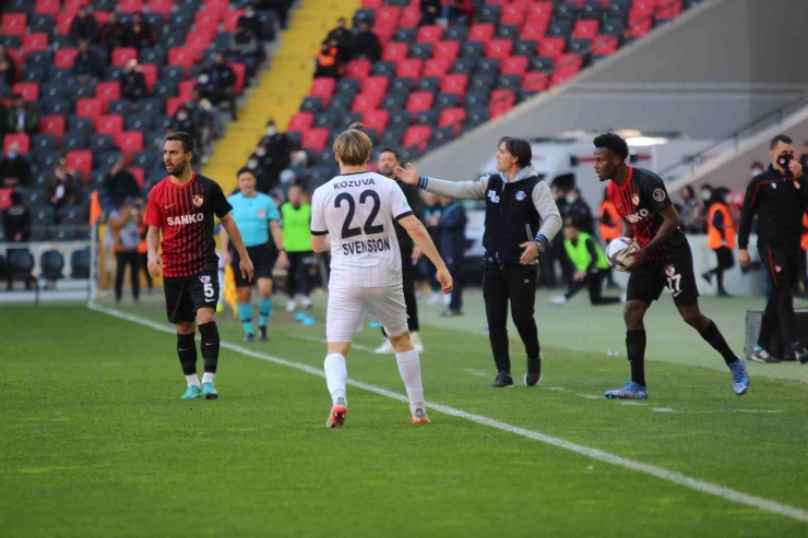 Spor Toto Süper Lig: Gaziantep Fk: 0 - Adana Demirspor: 1 (ilk Yarı)