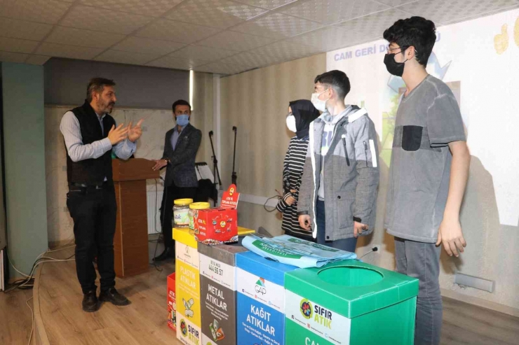 Şanlıurfa’da Öğrencilere Sıfır Atık Eğitimi Verildi