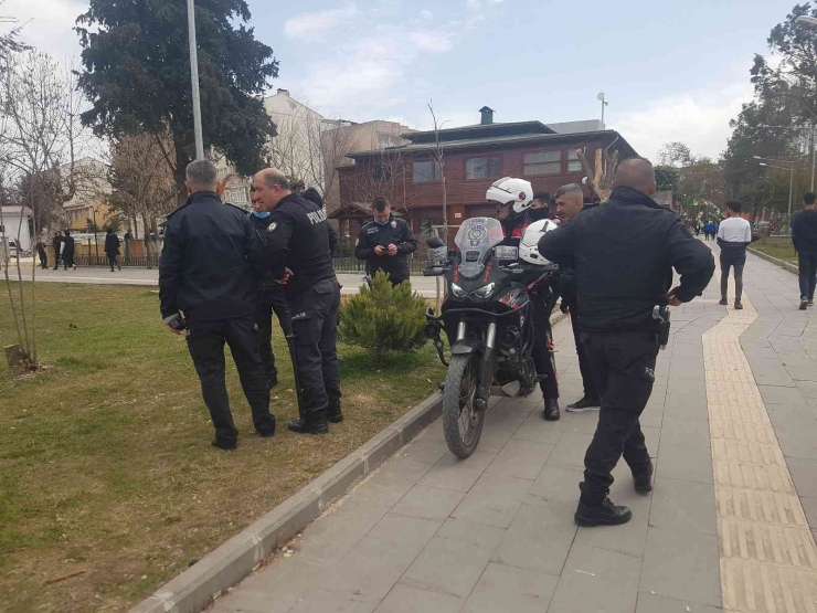 Öğrenciler Arasındaki Kavgaya Polis Müdahale Etti