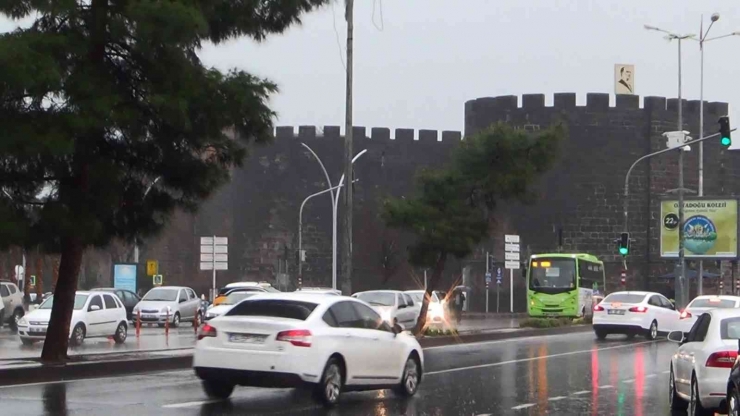 Meteoroloji’den Diyarbakır İçin ’sarı Kodlu’ Uyarı