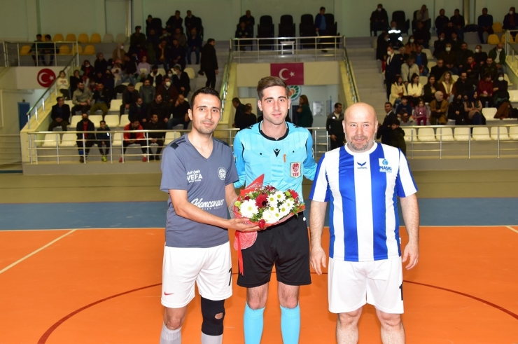 Futsal Turnuvası’nda Şampiyon Malatya Büyükşehir Basın Oldu