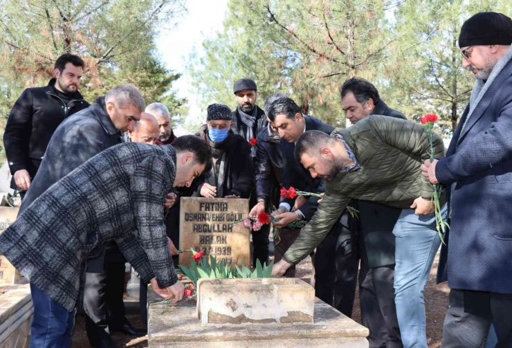 Ünlü Bestakar Abdullah Balak Mezarı Başında Anıldı