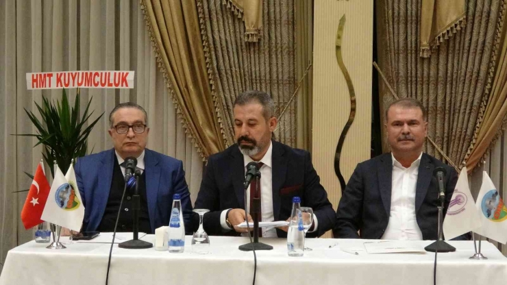 Diko Başkanı Yüksel, Esnaflarla Değerlendirme Toplantısı İçin Bir Araya Geldi