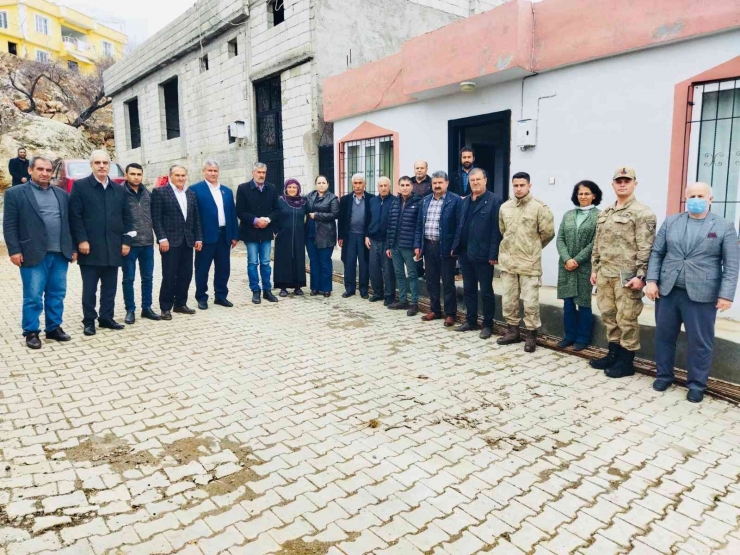 Kaymakam Demir, Şehit Enes Sarıaslan’ın Ailesiyle Bir Araya Geldi