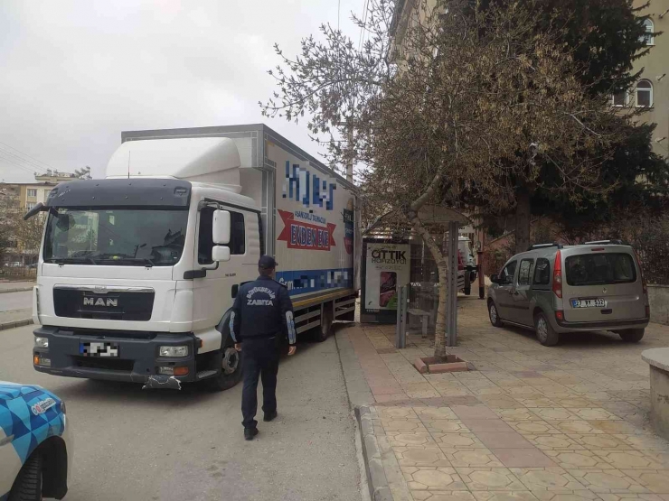 Gaziantep’te Kaldırım İşgallerine Karşı Denetimler Sürüyor