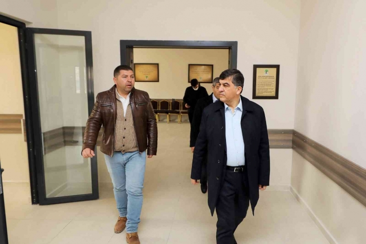 Başkan Fadıloğlu, Tamamlanan Sosyal Tesisi İnceledi
