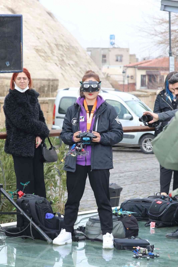 Kadın Dron Pilotları 8 Mart Dünya Kadınlar Günü’nde Gaziantep’te Yarışacak