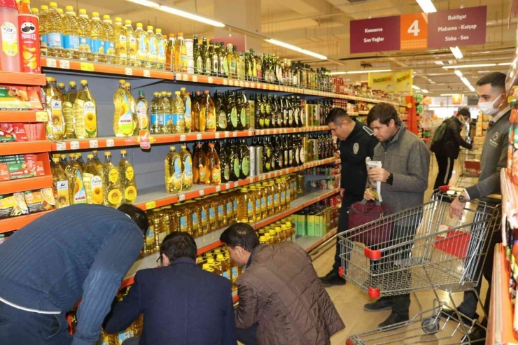 Şanlıurfa’da Yağ Stoklayan Marketlere Ceza Yağdı