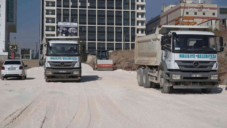 Haliliye’de Yollar Daha Konforlu Hale Geliyor