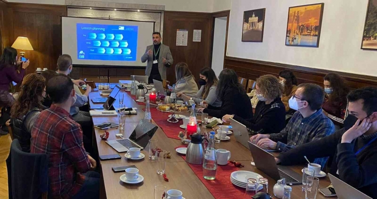 Gaziantep Eğitim Fakültesi Öğretim Üyeleri Berlin’de Eğitim Verdi