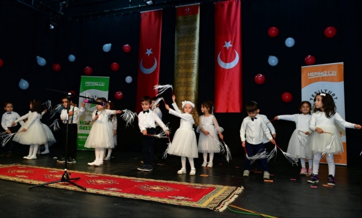 Yeşilyurt Belediyesi Erdem Okulu Öğrencilerinin ‘istiklal Marşı’ Etkinliği Büyük Beğeni Topladı