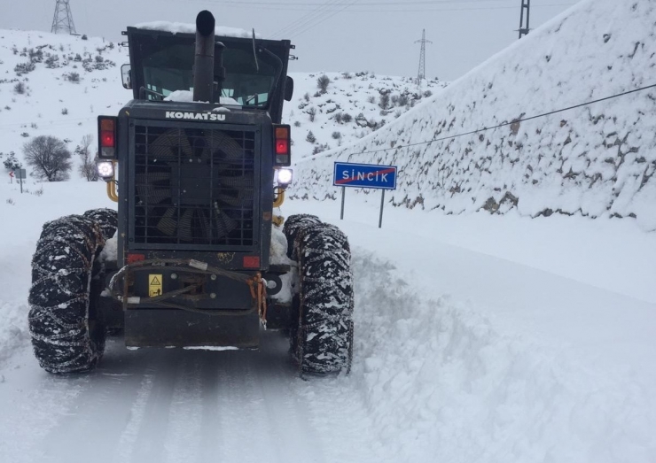 Adıyaman’da 93 Köy, 126 Mezra Yolu Ulaşıma Kapandı