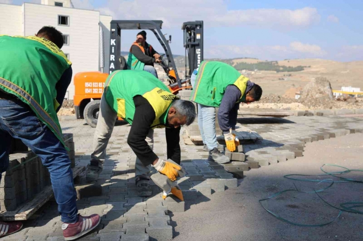 Karaköprü’de Üst Yapı Çalışması