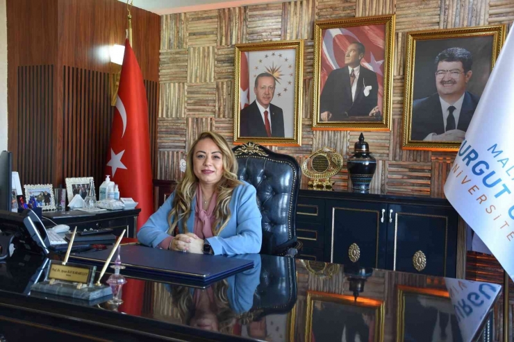 Rektör Karabulut: “sağlık Hayattır, Tıp, Hayatı Paylaşma Sanatıdır”