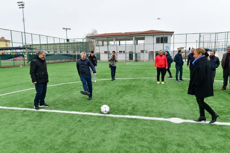 ’’uluslararası Yeşilyurt Futbol Turnuvası’ Başladı