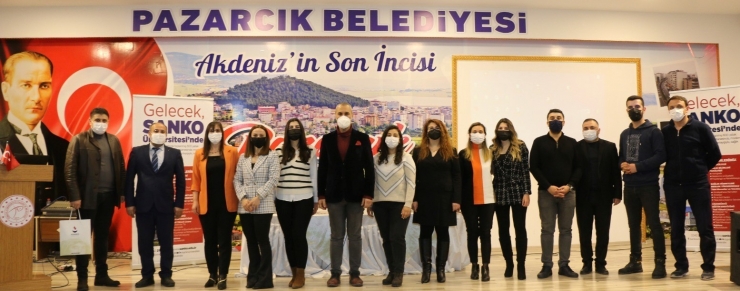 Sanko Üniversitesi Akademisyenleri Pazarcık’ta Öğrencilerle Buluştu