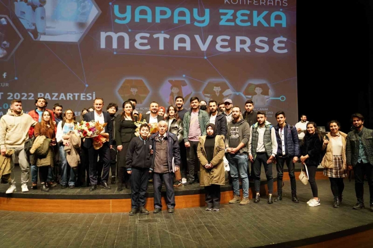 Gaziantep’te Metaverse Evreni Anlatıldı