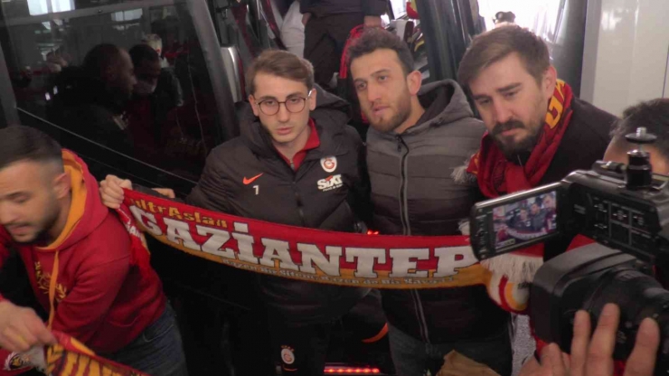 Galatasaray Kafilesi Gaziantep’te