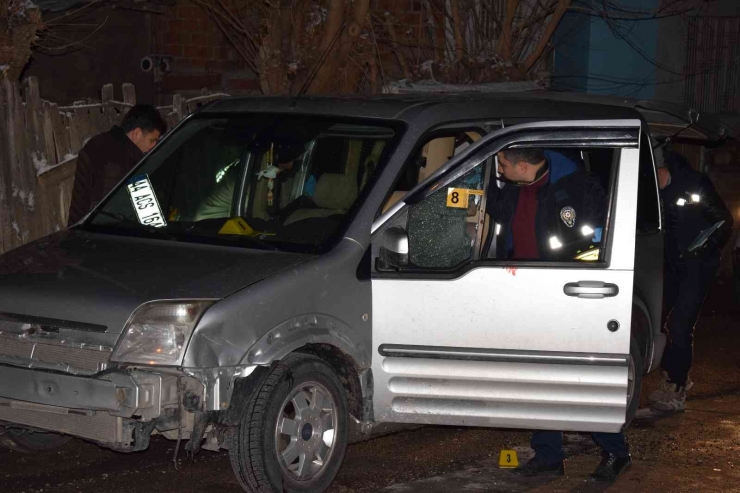 Husumetlisini Pompalı Tüfekle Başından Vurdu: 1 Ağır Yaralı