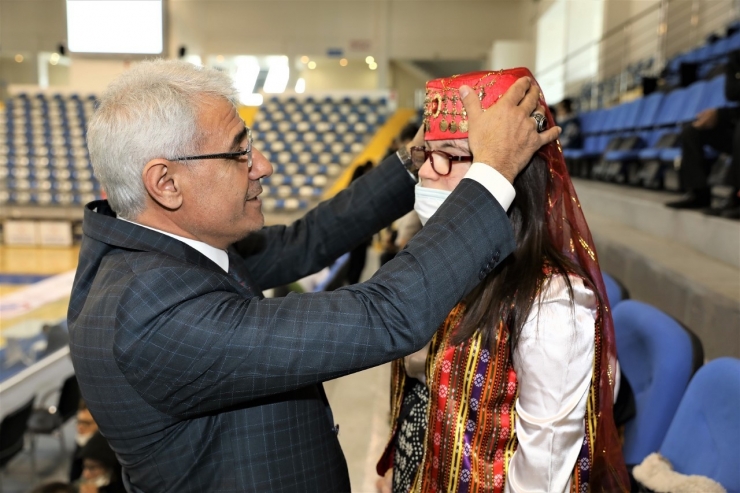 Başkan Güder’den Down Sendromlu Çocuklara Özel İlgi