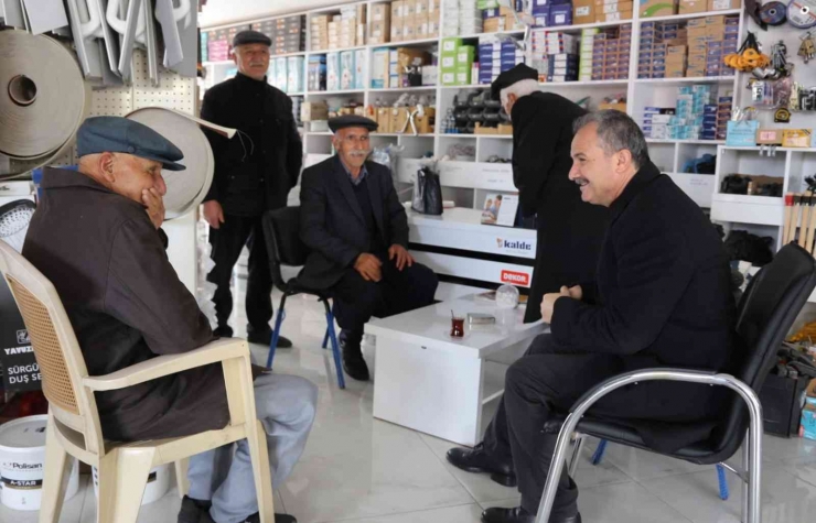 Başkan Kılınç’tan, Karapınar Mahallesi Esnafına Ziyaret